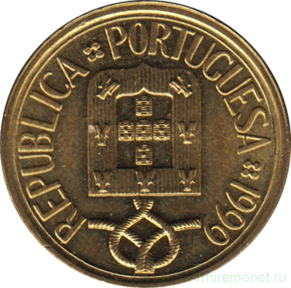 Монета. Португалия. 5 эскудо 1999 год.
