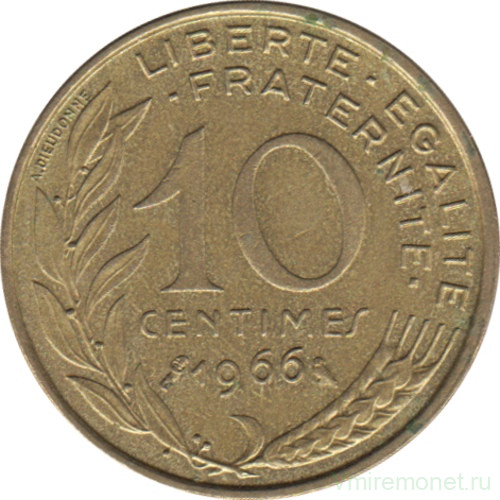 Монета. Франция. 10 сантимов 1966 год.
