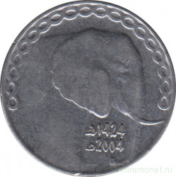 Монета. Алжир. 5 динаров 2004 год.