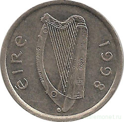 Монета. Ирландия. 5 пенсов 1998 год.