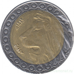 Монета. Алжир. 20 динаров 1992 год.