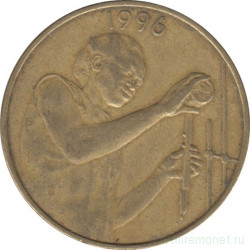 Монета. Западноафриканский экономический и валютный союз (ВСЕАО). 25 франков 1996 год.