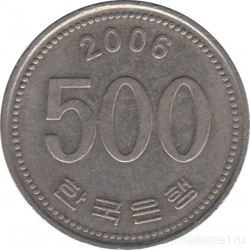 Монета. Южная Корея. 500 вон 2006 год. 