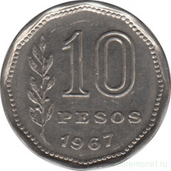 Монета. Аргентина. 10 песо 1967 год.