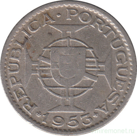 Монета. Мозамбик. 2,5 эскудо 1953 год.
