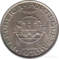 Монета. Ангола. 10 эскудо 1970 год.