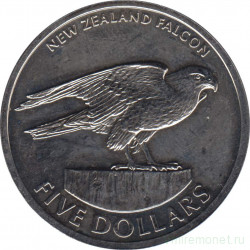 Монета. Новая Зеландия. 5 долларов 2006 год. Новозеландский сокол.