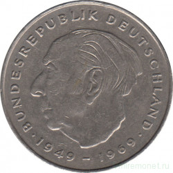 Монета. ФРГ. 2 марки 1977 год. Теодор Хойс. Монетный двор - Мюнхен (D).