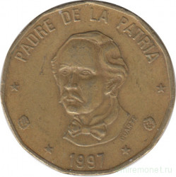 Монета. Доминиканская республика. 1 песо 1997 год.