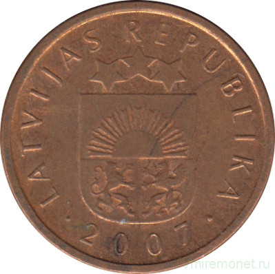 Монета. Латвия. 2 сантима 2007 год.