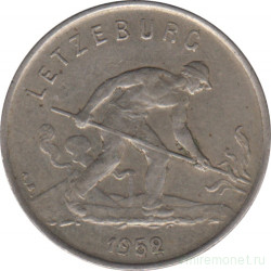 Монета. Люксембург. 1 франк 1952 год.