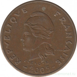 Монета. Французская Полинезия. 100 франков 2005 год.