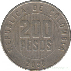 Монета. Колумбия. 200 песо 2006 год.