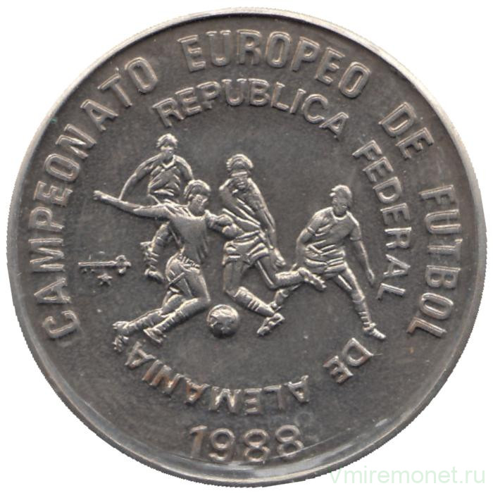 Монета. Куба. 1 песо 1988 год. Чемпионат Европы по футболу 1988, ФРГ.  Удар.