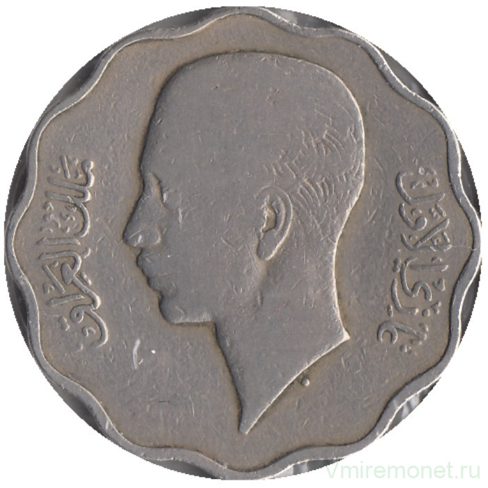 Монета. Ирак. 10 филс 1938 год. С точкой.