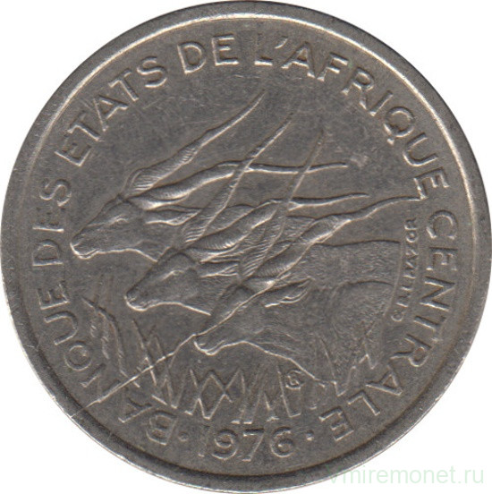 Монета. Центральноафриканский экономический и валютный союз (ВЕАС). 50 франков 1976 год. (Габон - D).